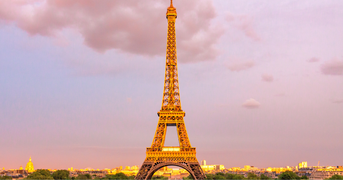 PARIS TOUR
